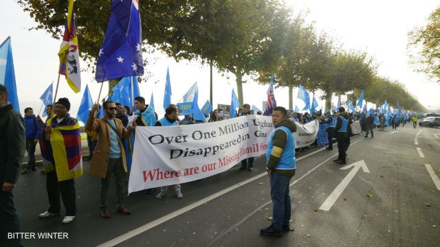 Uiguren, Genf