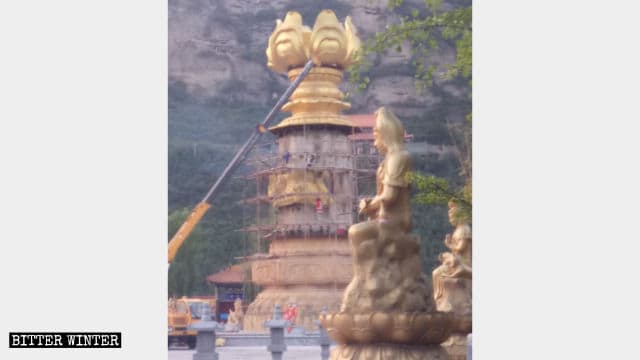 Tropfwasser-Guanyin Statue am Xiaozai-Tempel.