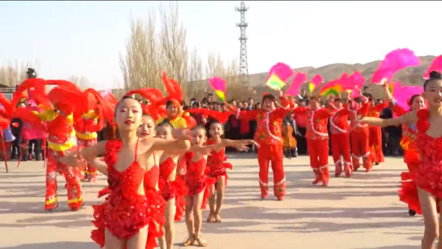 Junge uigurische Mädchen