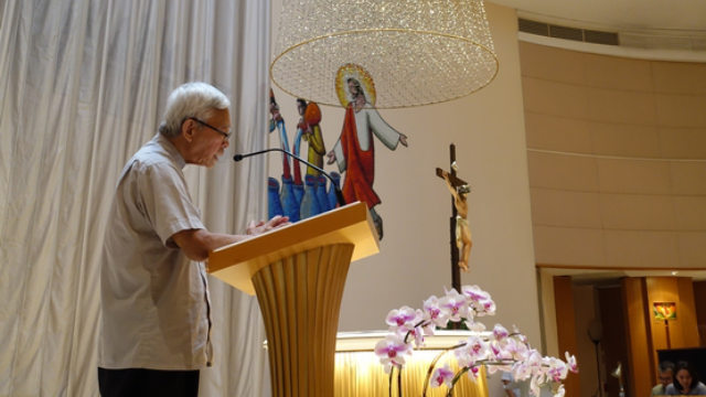 Kardinal Zen leitet ein Gebet für Hongkong