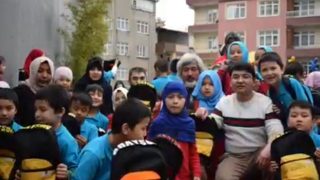 Wunder in Istanbul: Eine uigurische Schule im türkischen Exil